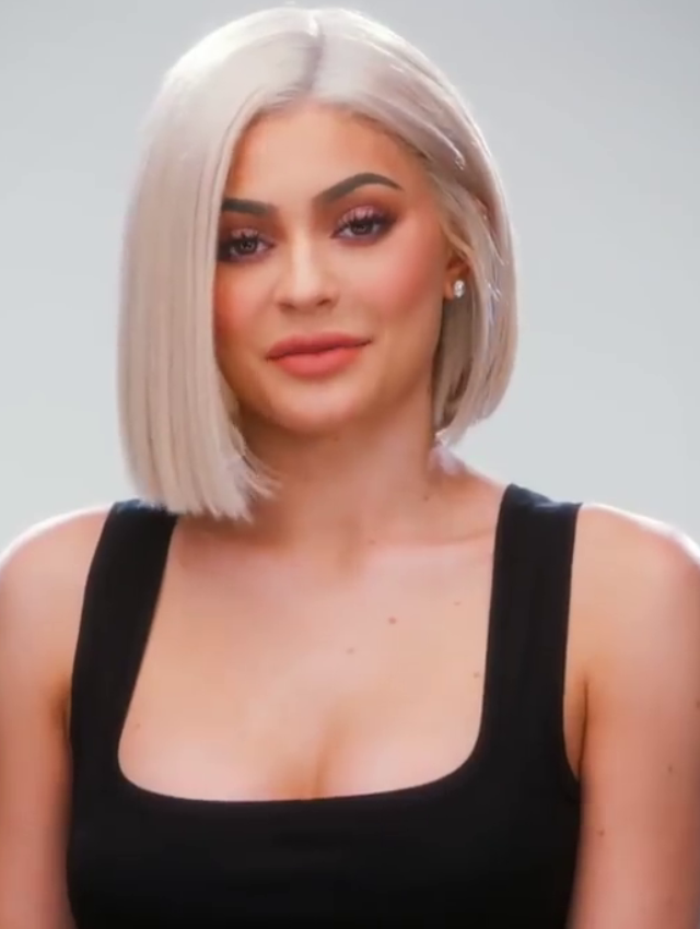 Kylie Jenner Biography (2026): Complete Billion-Dollar Net Worth, Business Empire & Lifestyle
