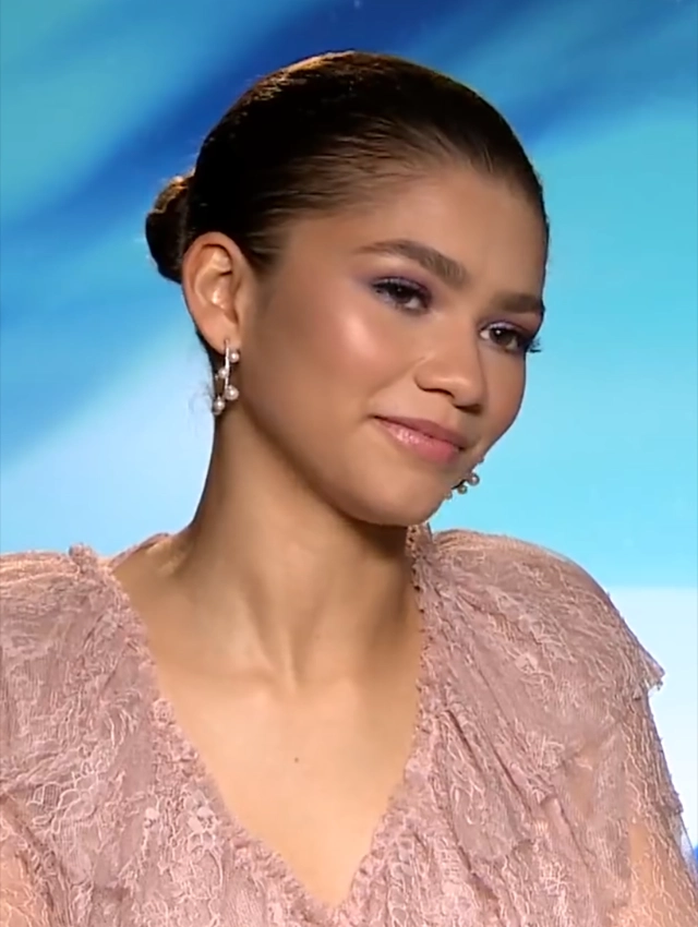 Zendaya promoting Smallfoot animated movie and discussing Spider-Man Far From Home — Hollywood's Most Versatile Young Actress in 2018